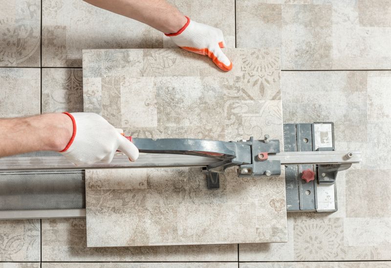 Expert Tile Cutting